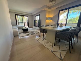 Piso en alquiler en Nueva Andalucía centro en Marbella