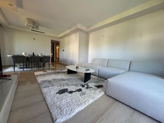 Piso en alquiler en Nueva Andalucía centro en Marbella