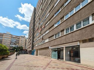 Local comercial en venta en Delicias en Zaragoza