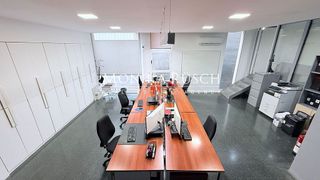 Oficina en venta en Centre en Cornellà de Llobregat