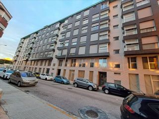 Local comercial en venta en Piscinas en Villarreal