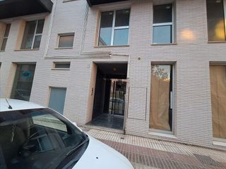Local comercial en venta en Piscinas en Villarreal