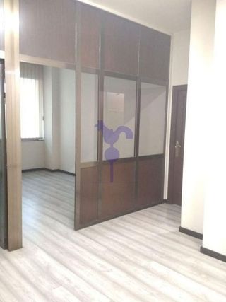 Oficina en alquiler en Centro Ciudad en León