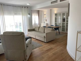 Piso en alquiler en Parque Victoria Eugenia en Málaga