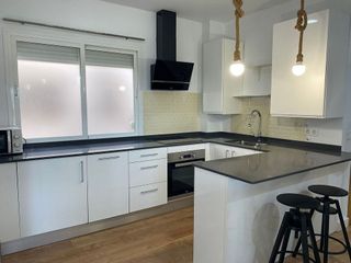 Piso en alquiler en Parque Victoria Eugenia en Málaga