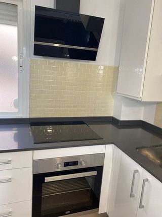 Piso en alquiler en Parque Victoria Eugenia en Málaga