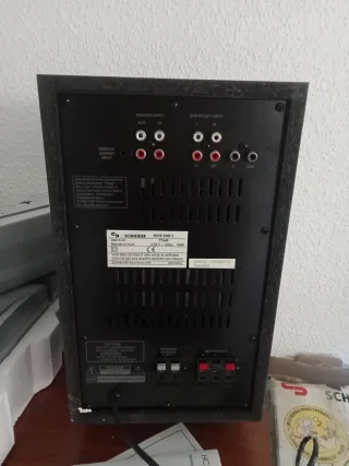 Sistema de cine Schneider HCS 200.1