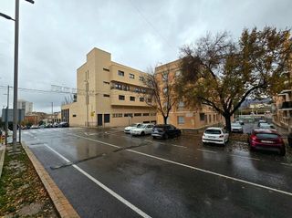 Local comercial en venta en Elda