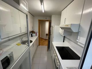 Piso en alquiler en Peñagrande en Madrid