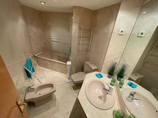 Piso en alquiler en Peñagrande en Madrid