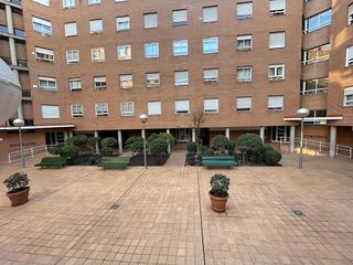 Piso en alquiler en Peñagrande en Madrid
