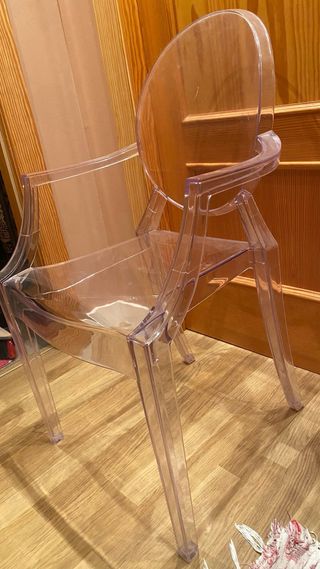 Silla de Metacrilato Transparente buen estado