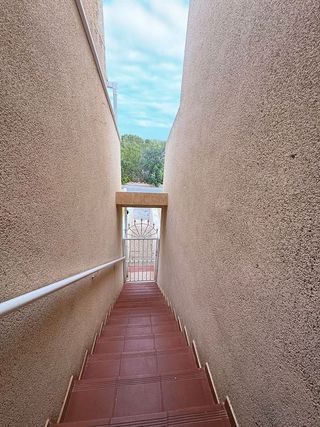 Piso en alquiler en La Siesta - El Salado - Torreta en Torrevieja