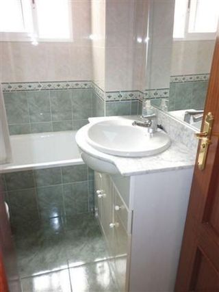 Piso en alquiler en Ciudad Jardín - Zoco en Córdoba