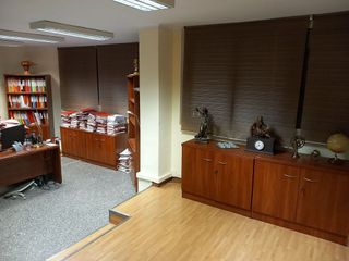 Oficina en alquiler en Les Corts en Barcelona