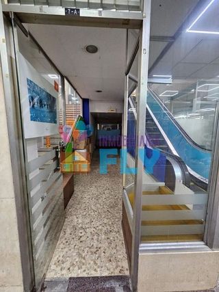 Local comercial en alquiler en Centro en Ourense