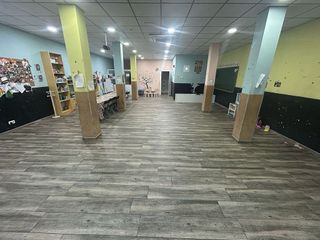 Local comercial en venta en Moraleja