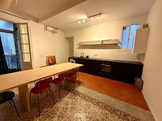 Piso en alquiler en El Raval en Barcelona