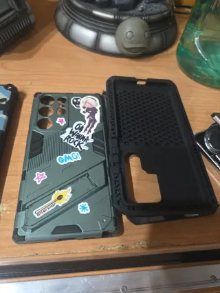 Samsung S23 Ultra 256GB, regalo 10 custodie