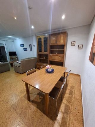 Piso en alquiler en Ciutat Jardí en Valencia