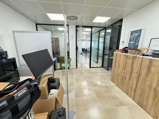 Oficina en alquiler en La Nova Esquerra de l'Eixample en Barcelona