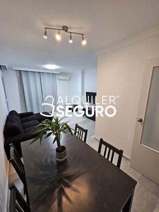 Piso en alquiler en Carlos Haya en Málaga