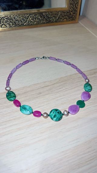 Elegante collar perlas y piedras naturales