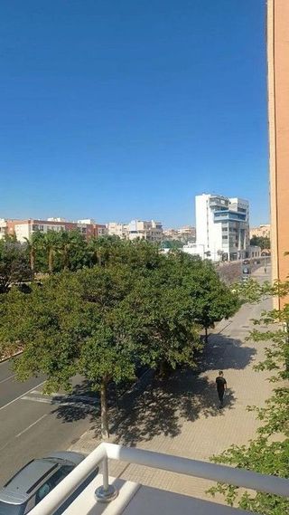 Piso en alquiler en San Luis en Almería