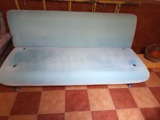 Sofá Cama Azul Tela y Metal