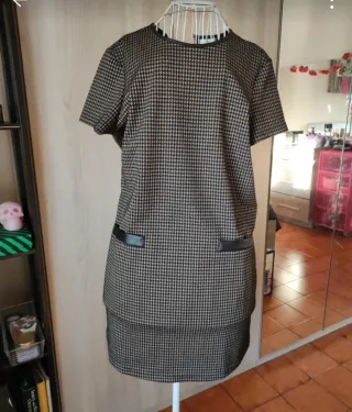 Lotto 34 capi d'abbigliamento donna