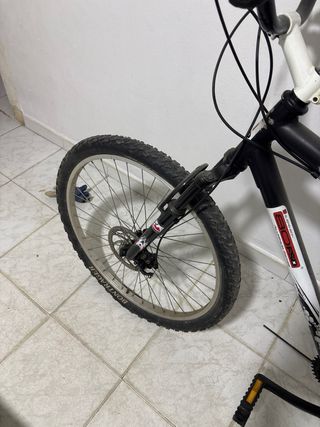 Bicicleta de Montaña Doble Suspensión
