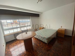 Ático en alquiler en Centro - Echegaray en Pontevedra