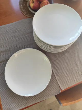 12 Platos Bajos Zara Home Porcelana Blanca