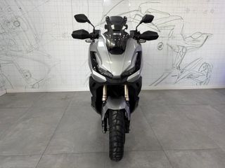 Honda ADV 350 Plata