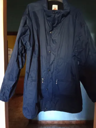 Chaqueta Wurth con capucha desmontable talla XL