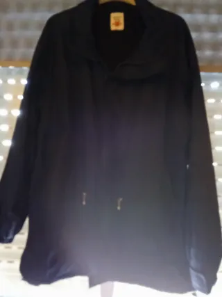 Chaqueta Wurth con capucha desmontable talla XL