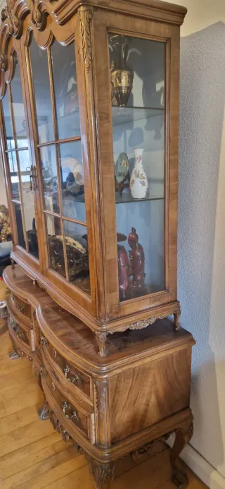 Vitrina Clásica Madera y Cristal