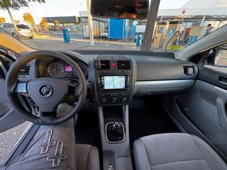 Volkswagen Jetta 1.4 TSI Highline