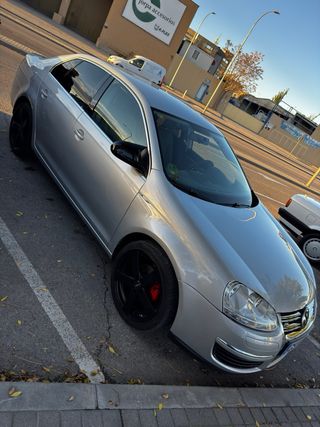 Volkswagen Jetta 1.4 TSI Highline