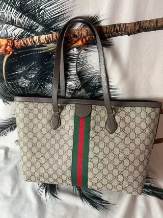 Bolso Tote Gucci GG Supreme