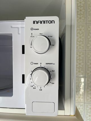Microondas INFINITON Blanco