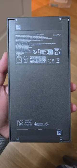 Samsung Galaxy Z Flip7 256GB Blue Shadow