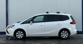 Opel Zafira 2016