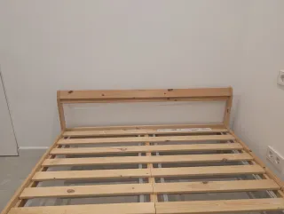 Estructura cama IKEA + somier + colchón