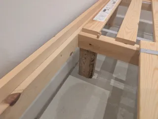 Estructura cama IKEA + somier + colchón