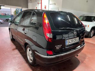 Nissan Almera Tino 2.2 dci 112cv 2004
