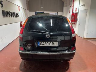 Nissan Almera Tino 2.2 dci 112cv 2004