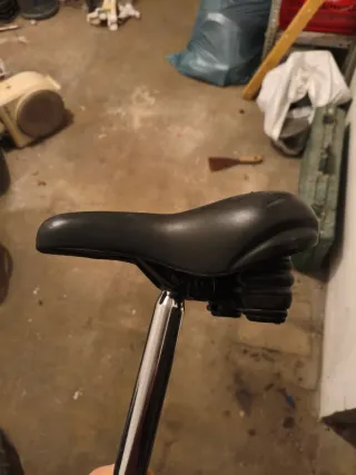 Sillín de bicicleta con muelles