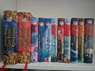 Colección libros VARIOS TITULOS JERÓNIMO STILTON