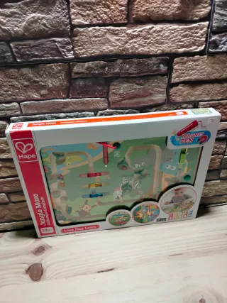 Hape Laberinto Magnético de madera Animales Selva